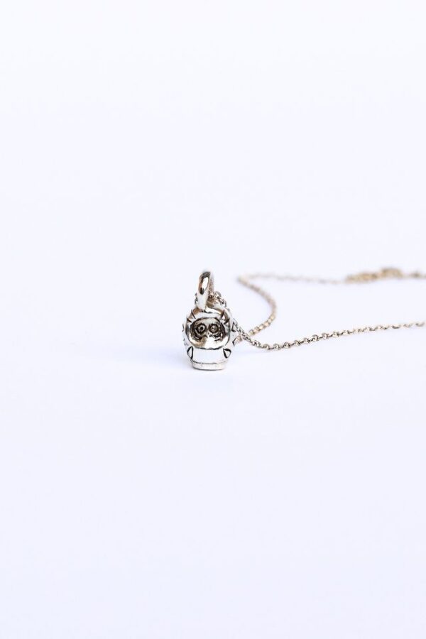 Collar Daruma